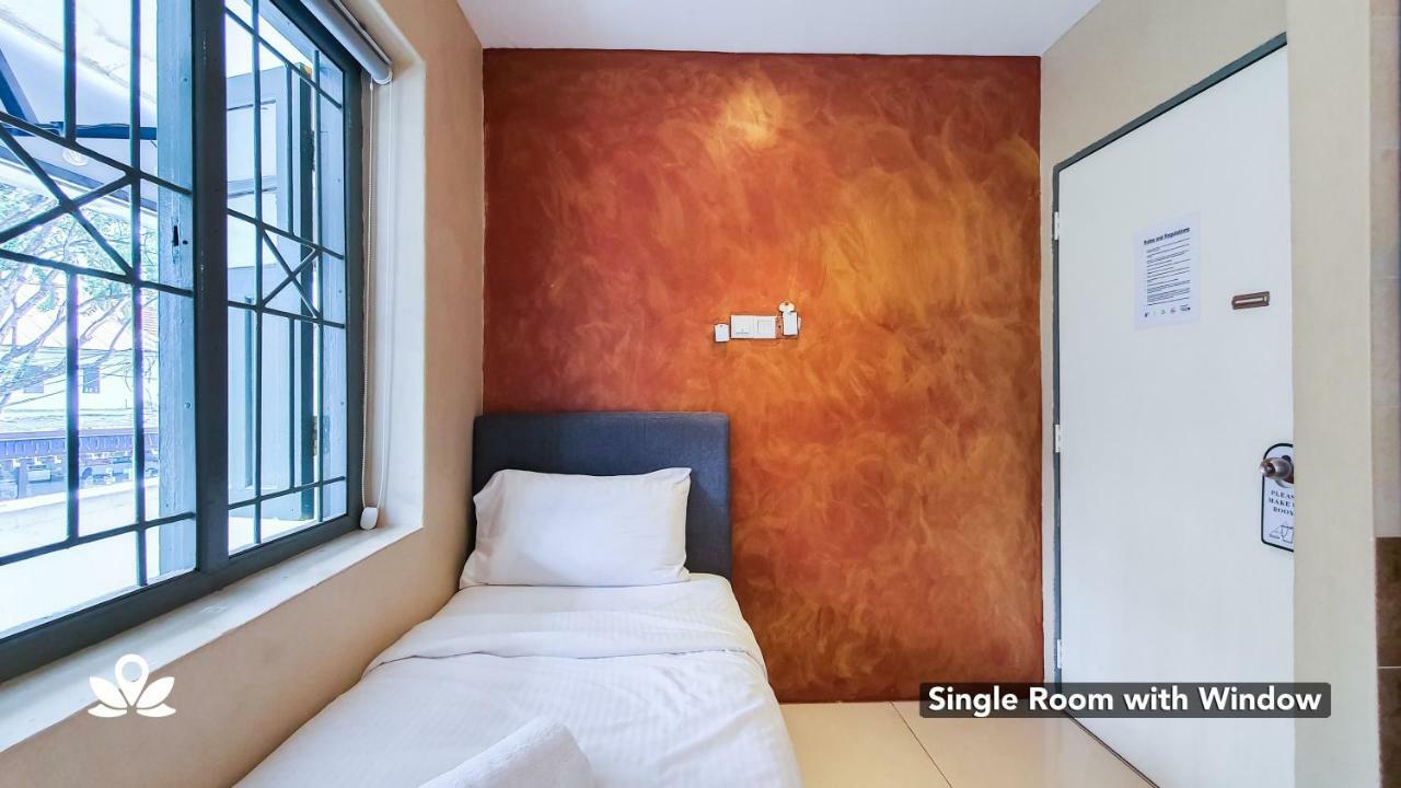 Summer House Bed & Cafe Куала Лумпур Екстериор снимка